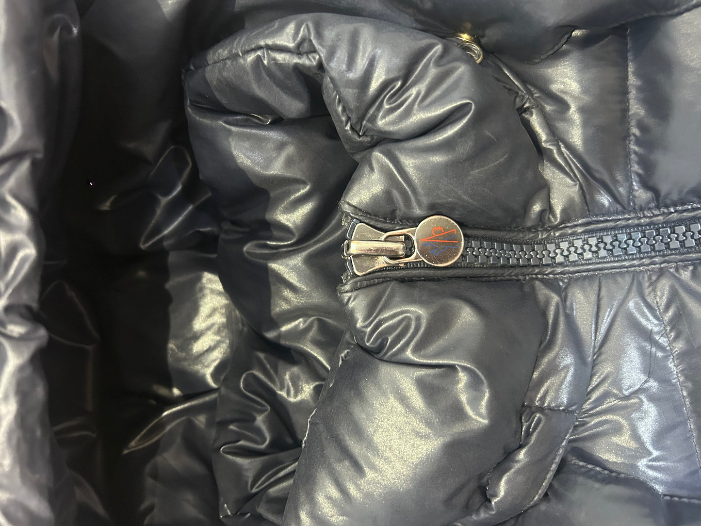 Moncler Maya Navy (used)