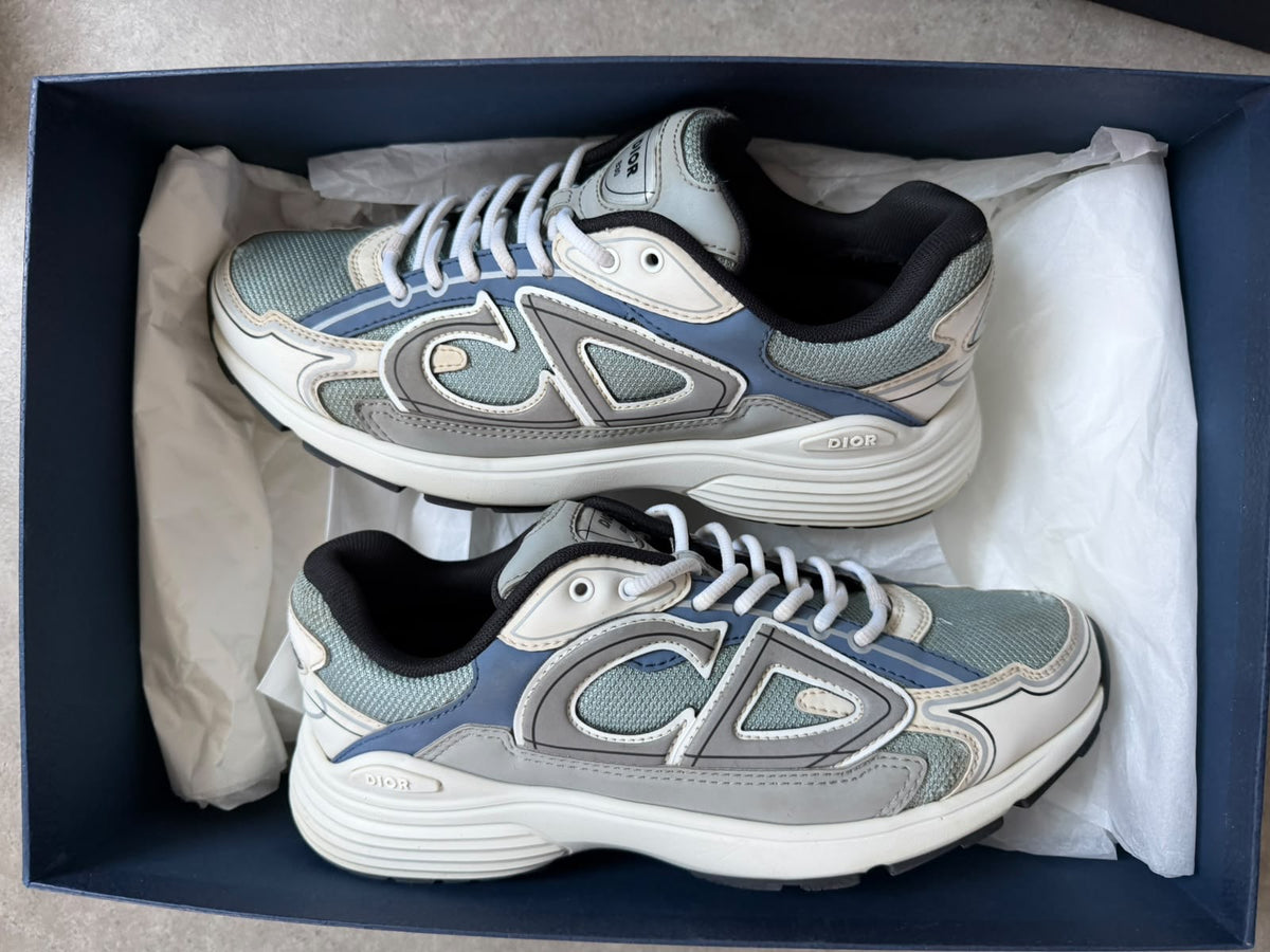 Dior B30 Sky blue - UK7.5